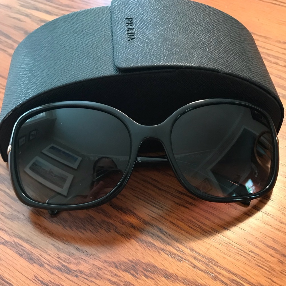 Prada Pr08OS sunglasses